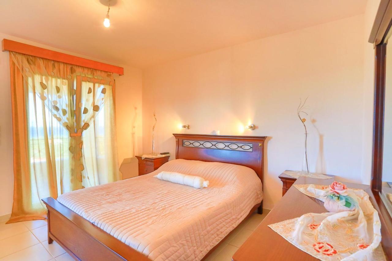 Villa Dersea Acharavi  Zewnętrze zdjęcie